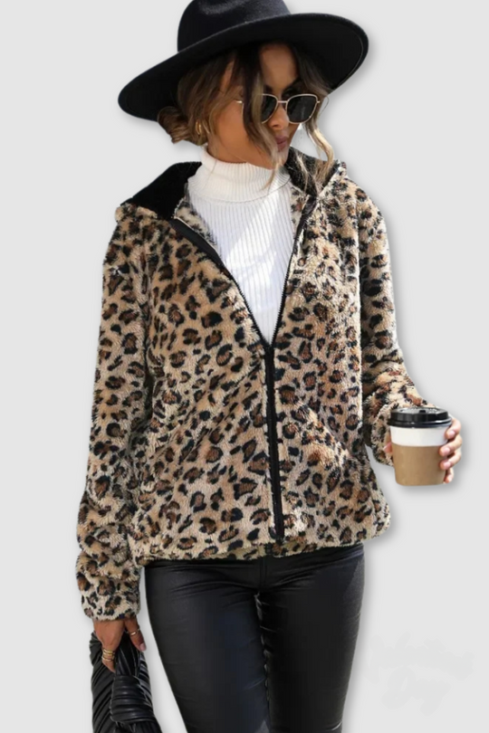 Scarlett | Cosy Jacket In Leopard Plush