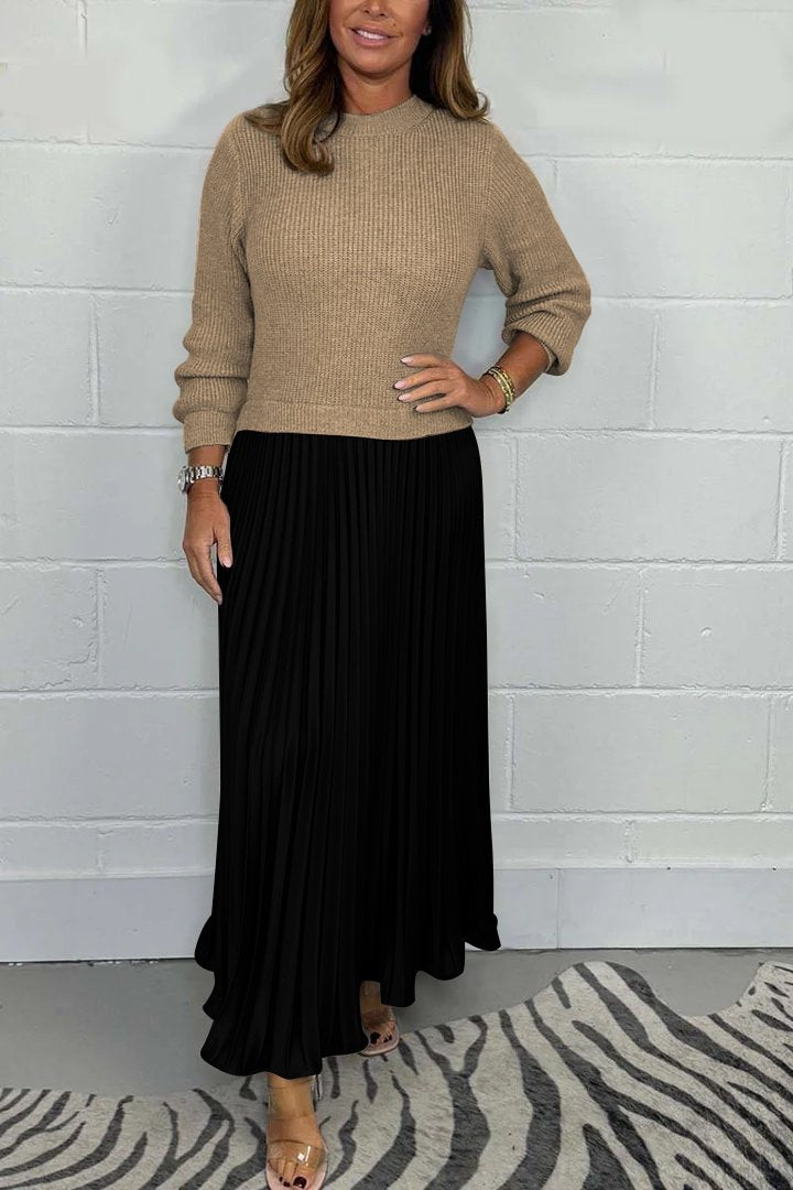 Eva | Long Pullover with Pleated Skirt